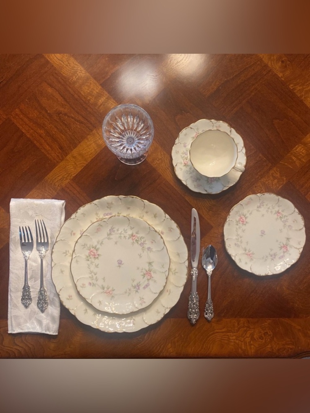 Mikasa • “Remembrance” Pattern in Ivory Bone China **NEVER USED**